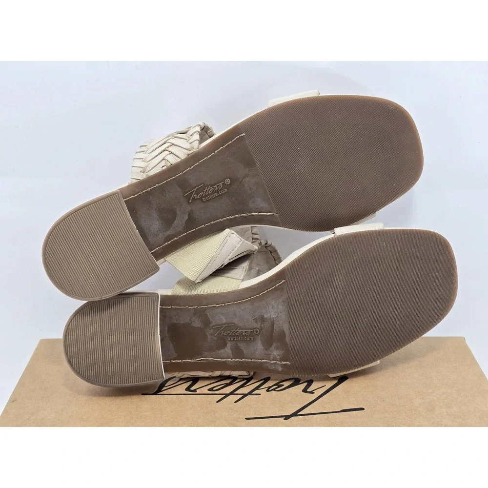 NIB Trotters Women's Nalane Sandals - Color Ivory - Size 8 Wide - Picture 11 of 13